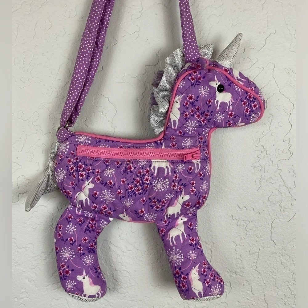 Douglas Fantasy Garden Unicorn Quilted Fabric Sillo-ette Purse Adjustable Strap